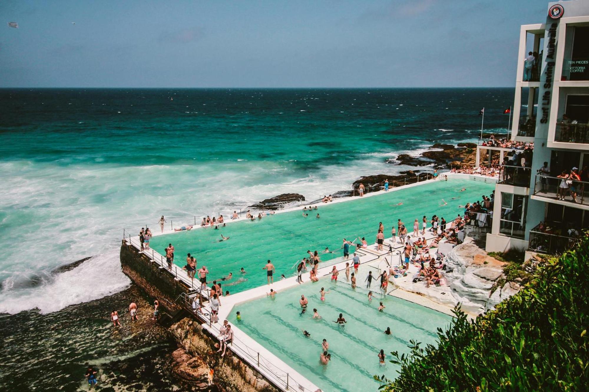 Apartment Stylish And Perfectly Located Bondi Hideaway *