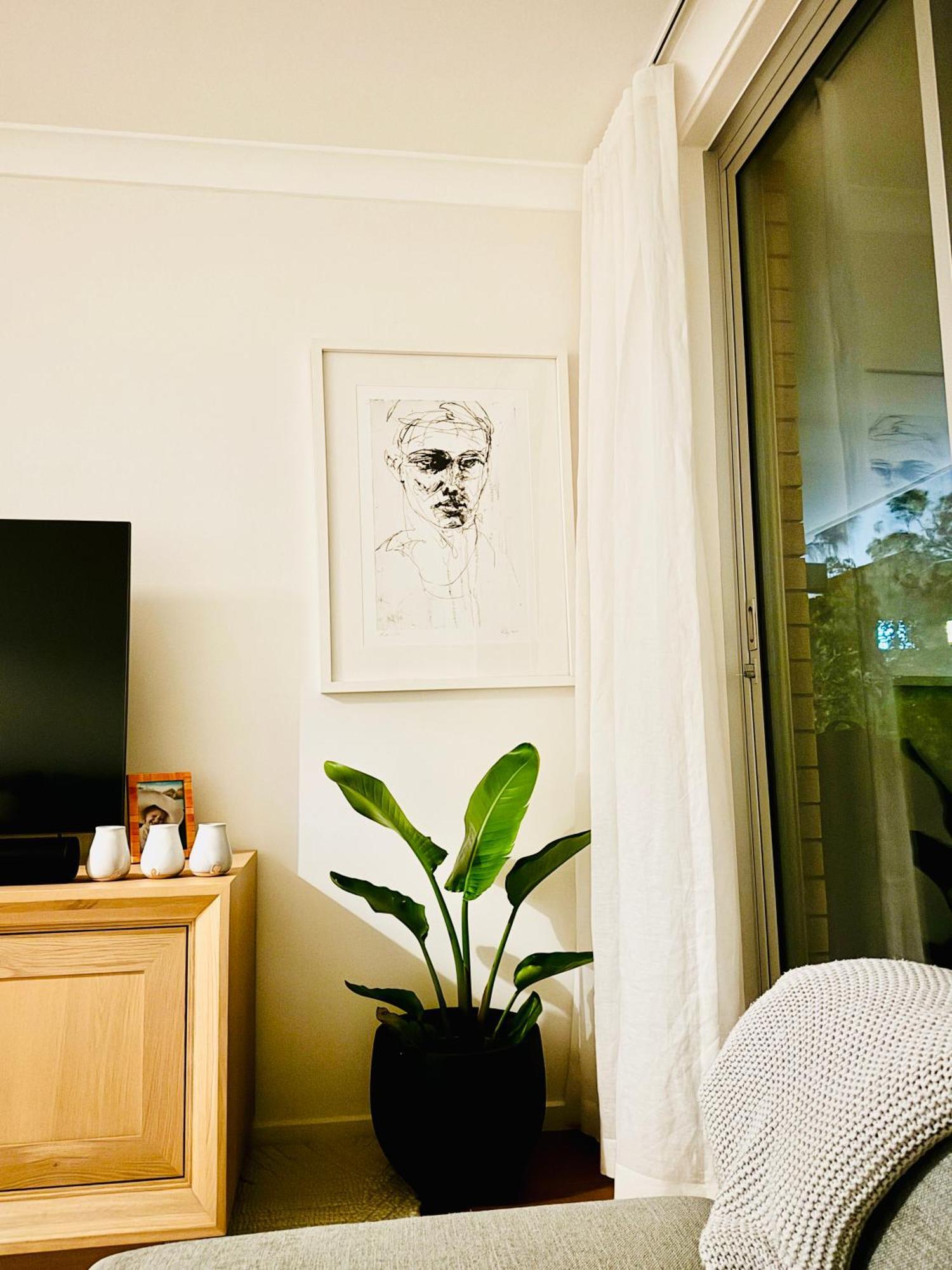 Stylish And Perfectly Located Bondi Hideaway